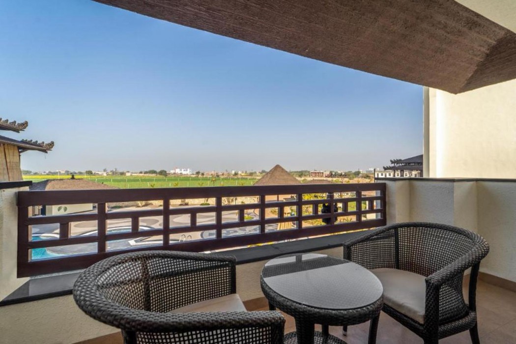 Shyama Sarovar Portico 34/64