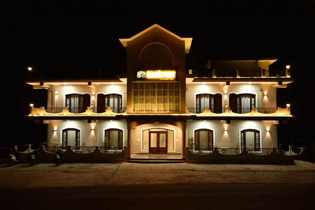 Mastiff Hotel Palampur