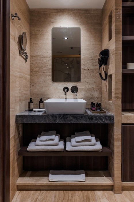 Reef Hotel & Spa 31/87