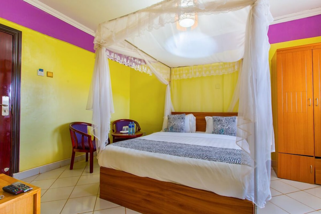 Hotel Nokras Muranga 6/55
