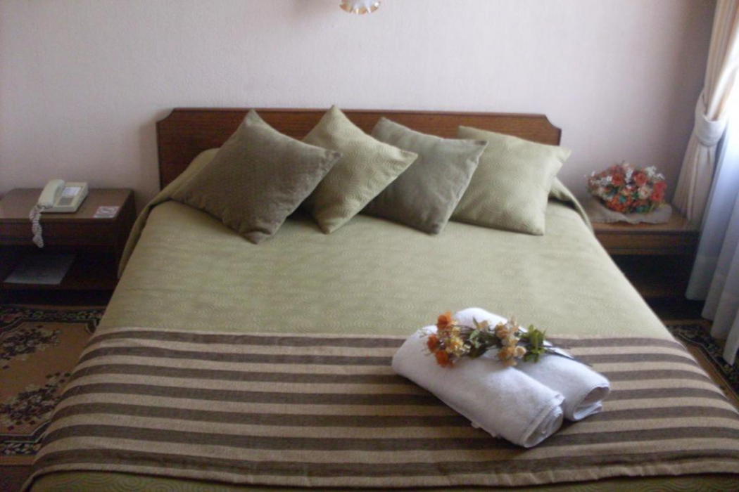 Hotel Mercurio 10/30