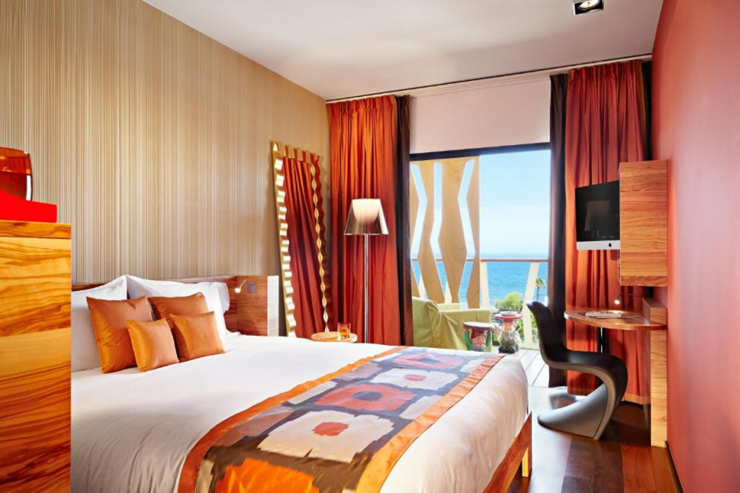 Bohemia Suites and Spa - Adults Only 12/75