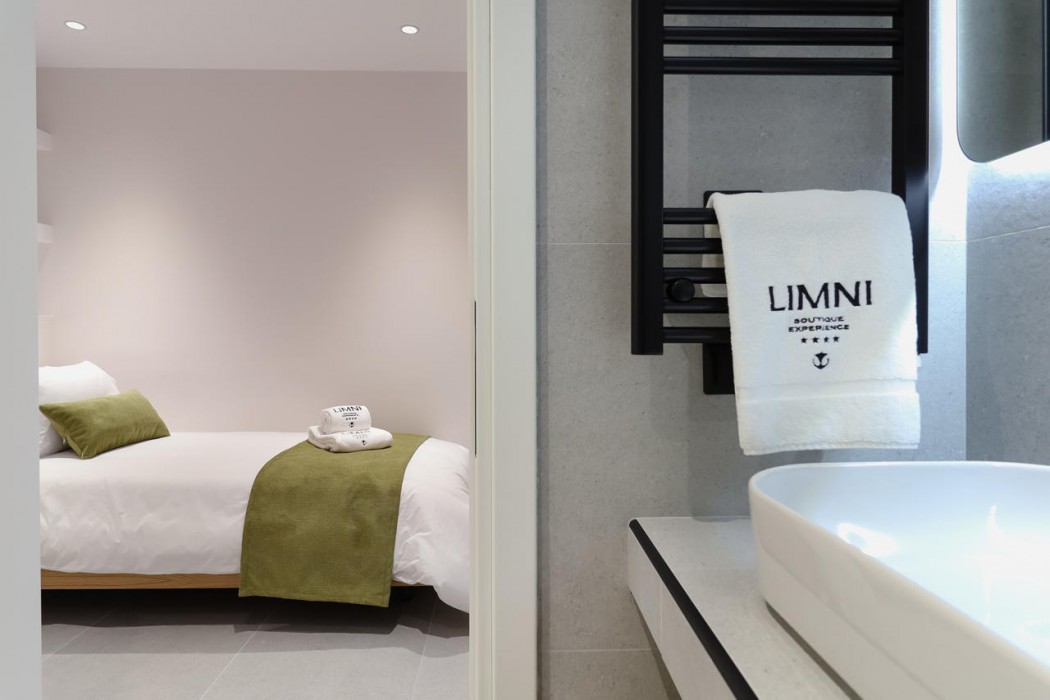 Limni Boutique Experience 22/109