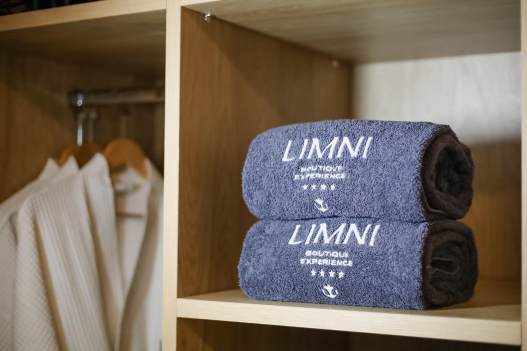 Limni Boutique Experience 21/109