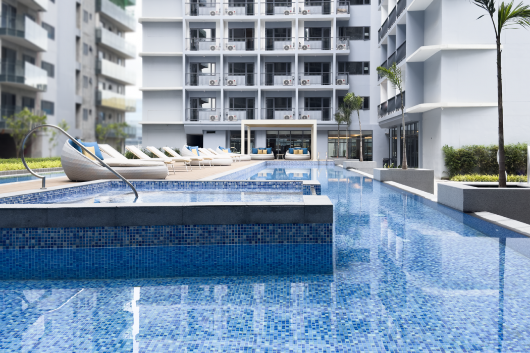 Savea Bay City Manila 22/24