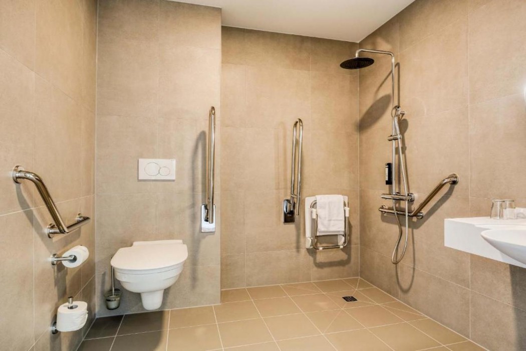 B&B HOTEL Luxembourg Centre Cloche d'Or 10/23