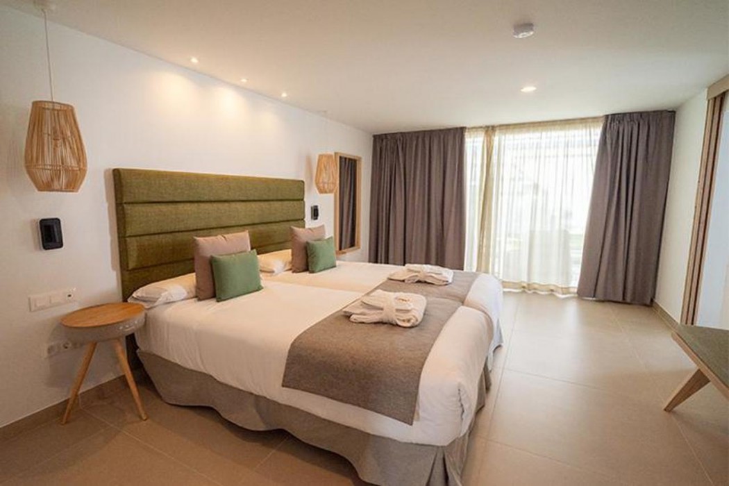 HL Miraflor Suites Hotel 7/44