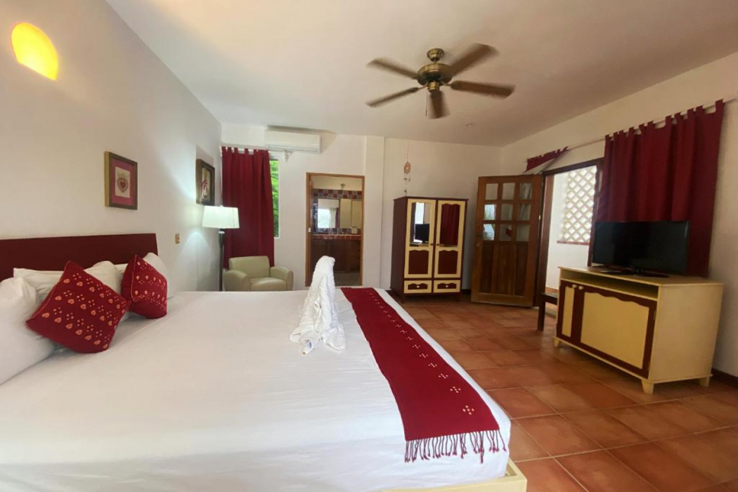Zihil Ha Hotel 8/29