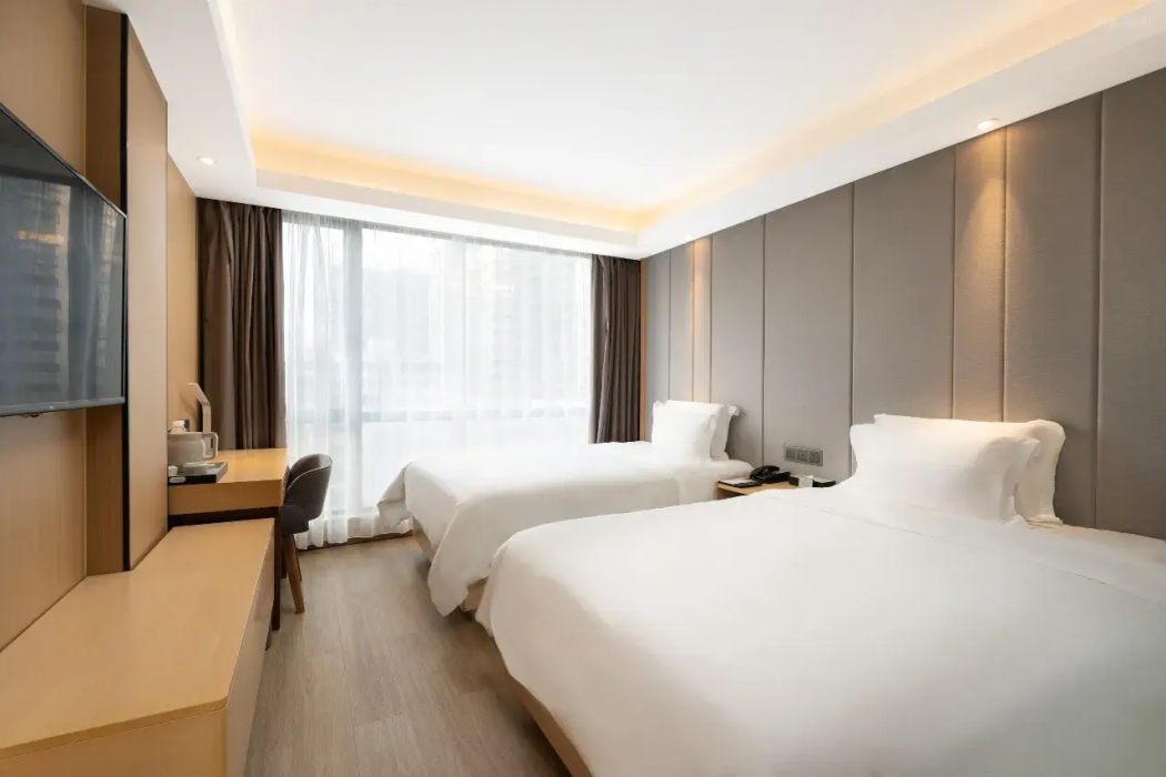 Lavande Hotel (Zhuhai Qinglv Middle Road) 18/39