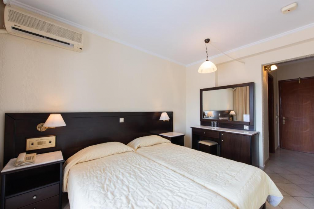 Aphrodite Beach Hotel Corfu 12/49
