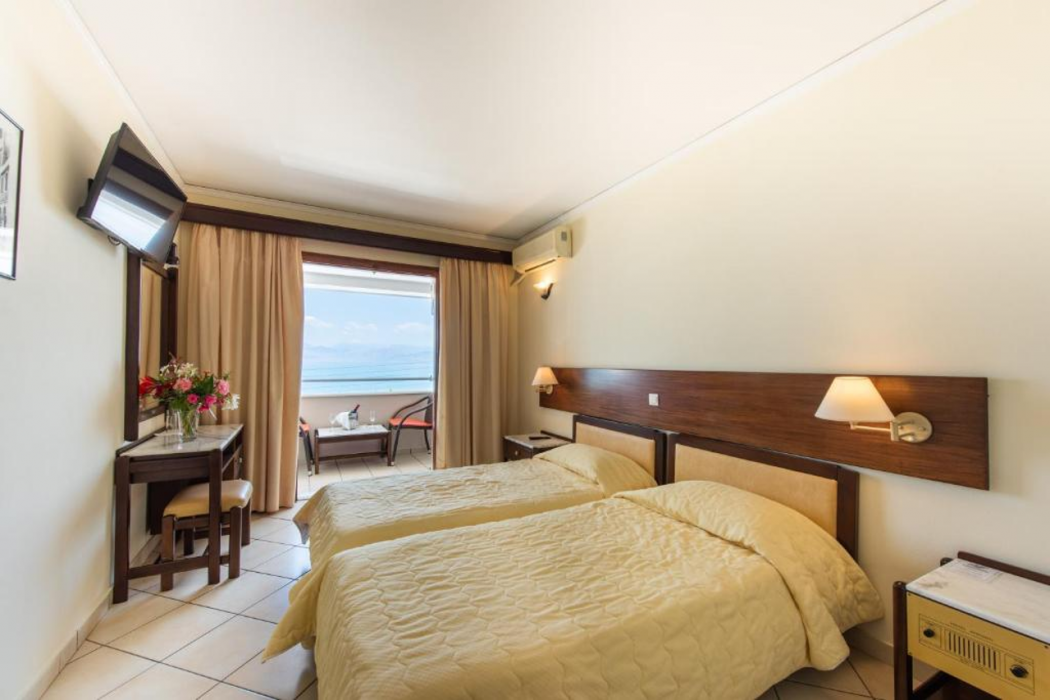 Aphrodite Beach Hotel Corfu 11/49