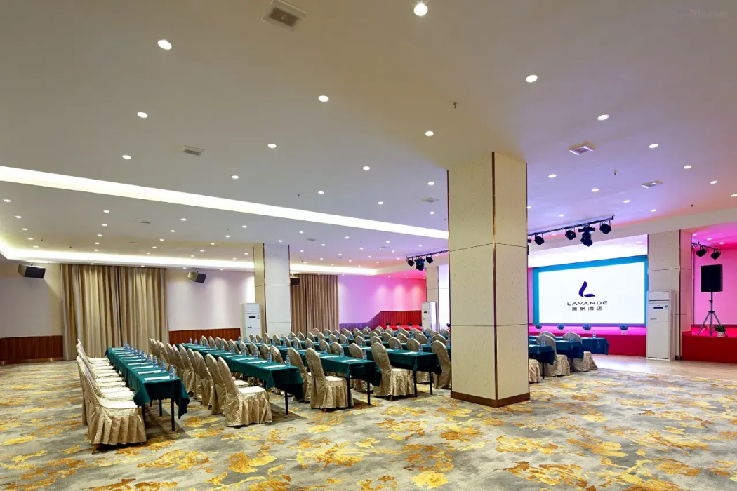 Lavande Hotel (Guilin Central Square Elephant Trunk Hill Scenic Area) 27/49