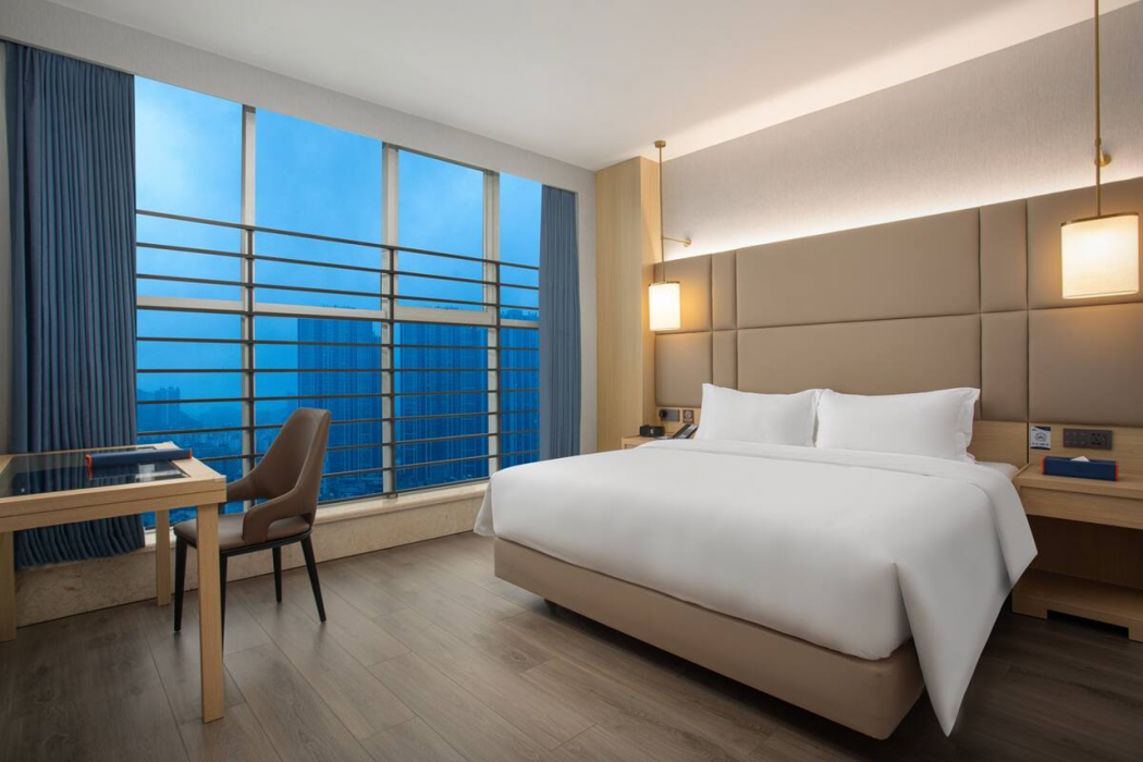 Days Hotel by Wyndham Shenzhen Sanlian 5/13