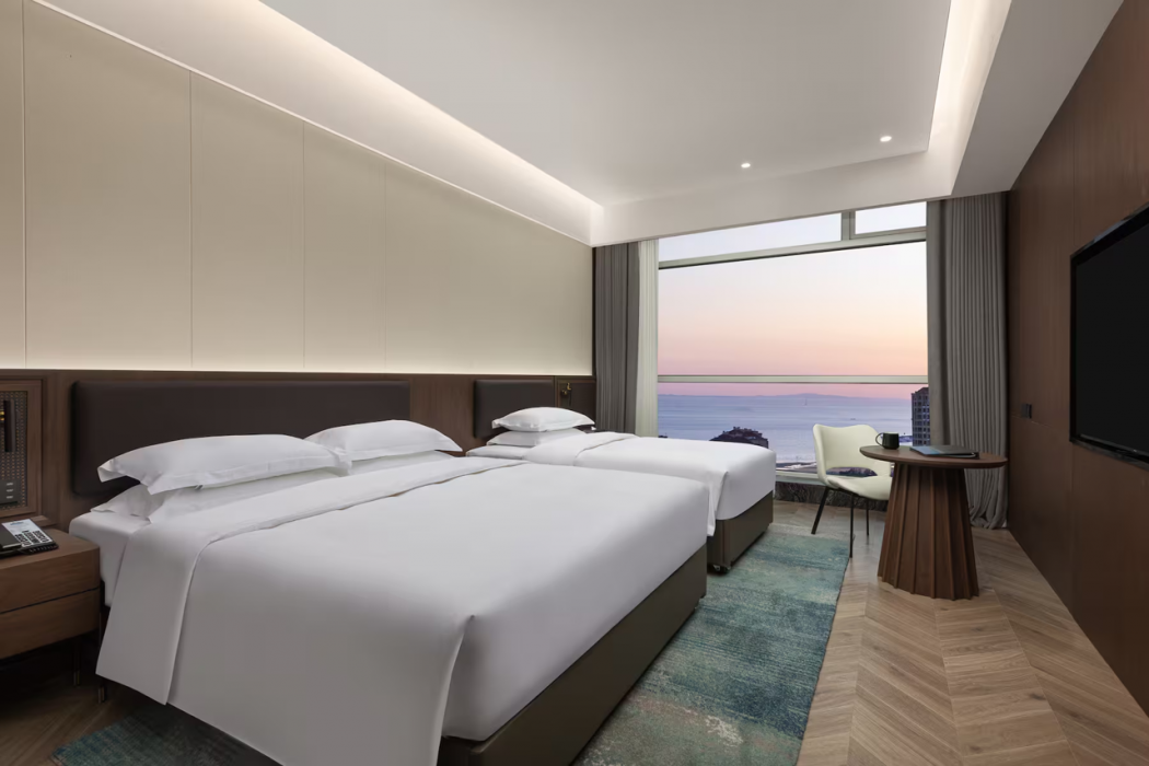 Days Hotel by Wyndham Weihai Huoju Eight Street 9/37