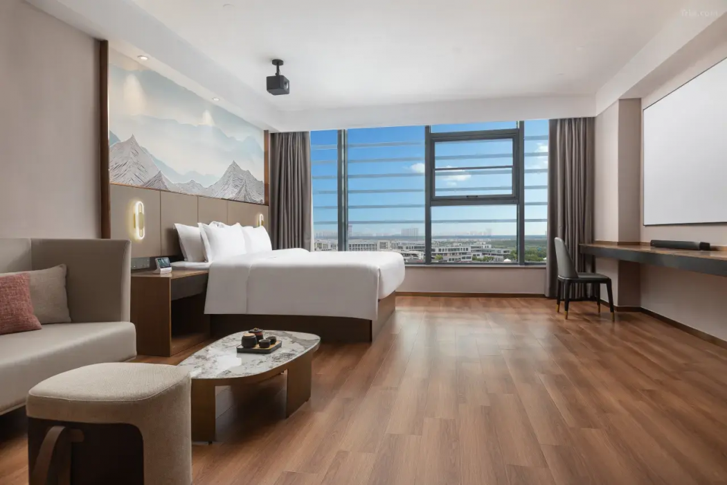 Days Hotel by Wyndham Yancheng Hi-tech Park 8/28