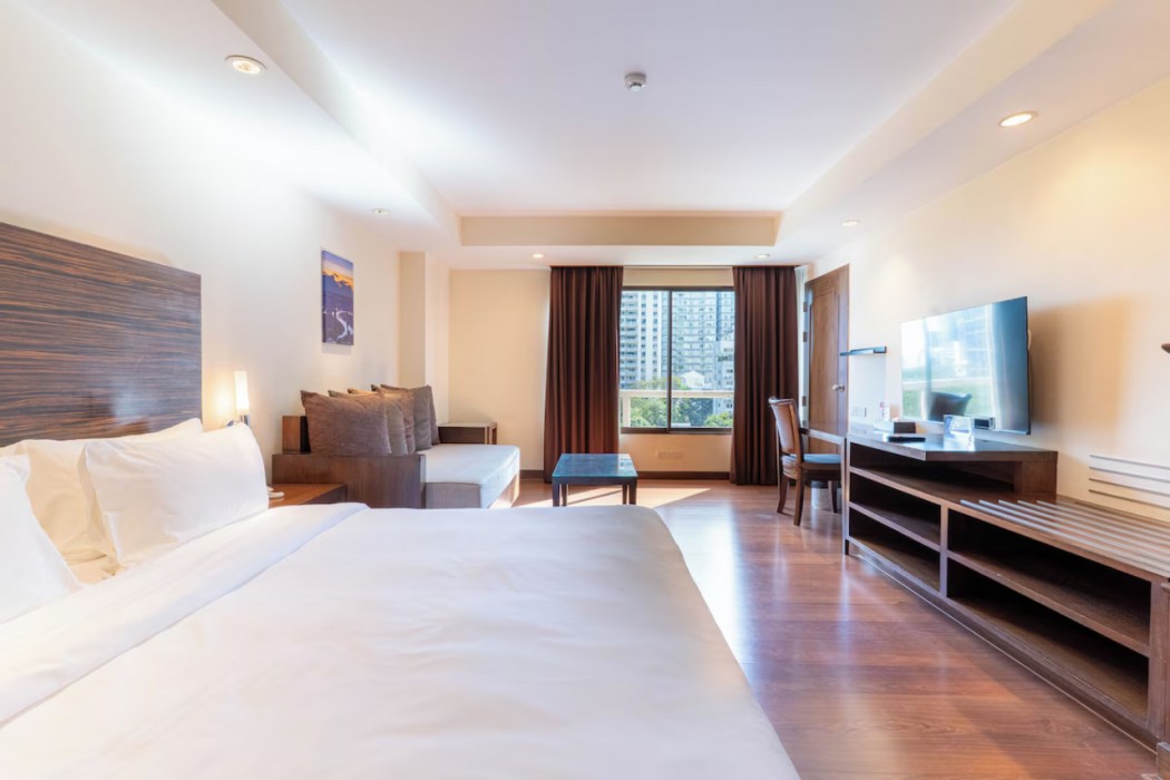 Journeyhub Bangkok Sukhumvit 26 18/78