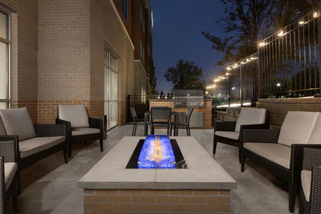 Residence Inn By Marriott Kenwood 27/49