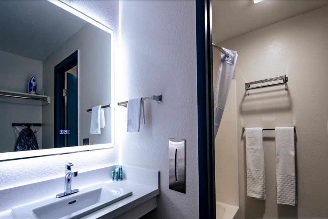 SureStay by Best Western Forsyth 10/14