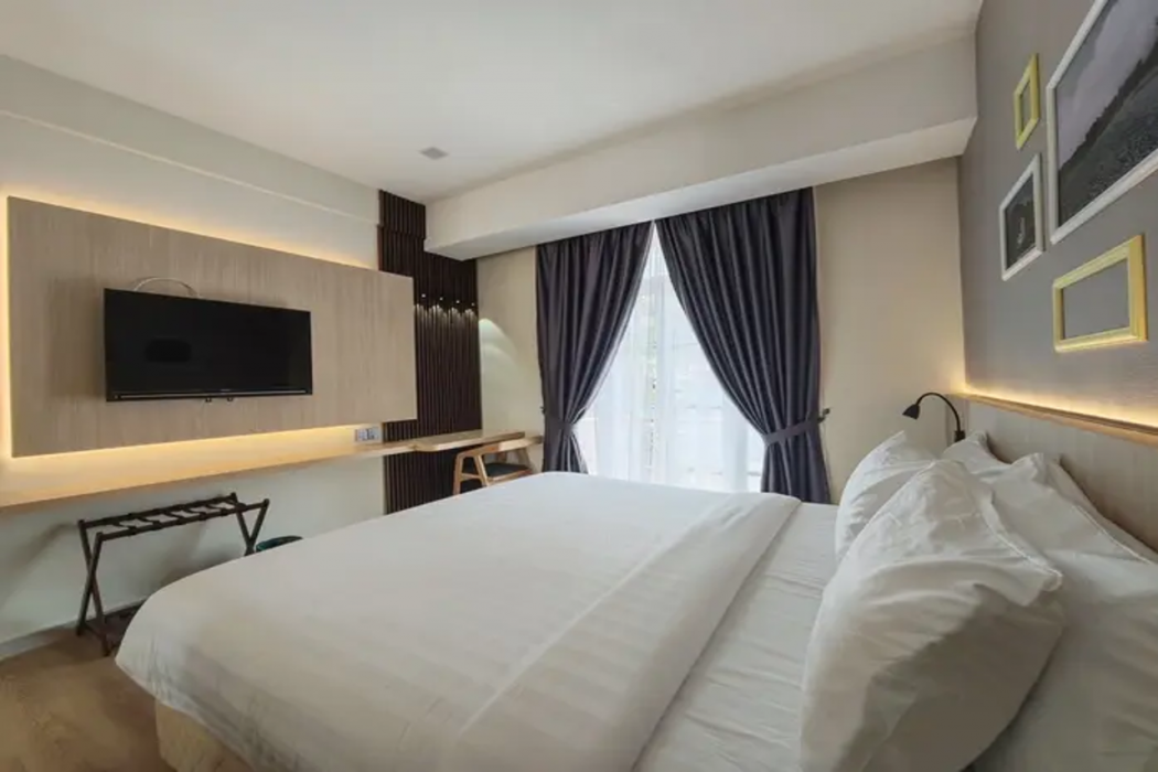 Raia Beach Resort Port Dickson 8/34