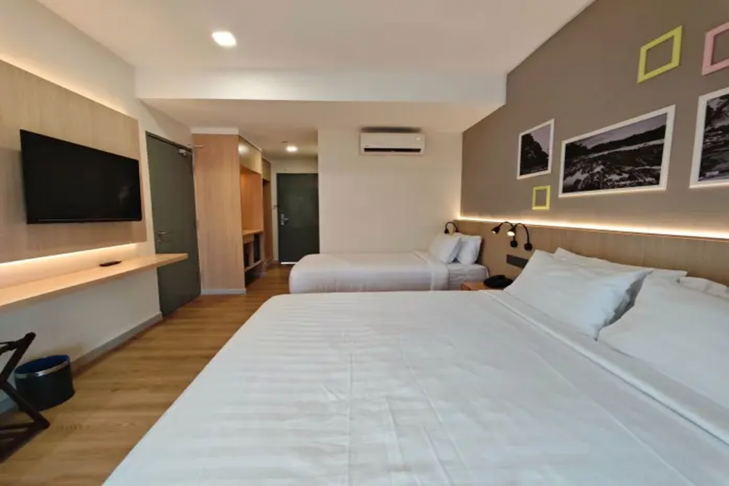 Raia Beach Resort Port Dickson 10/34