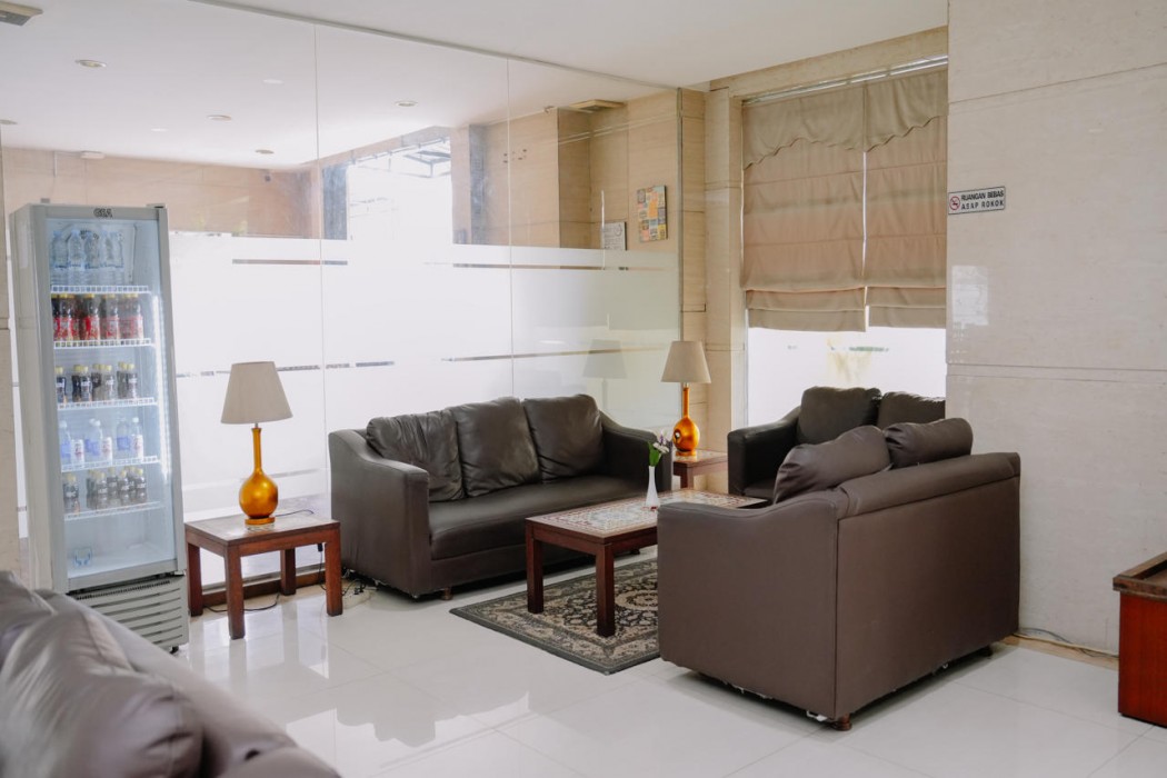 Sulthan Hotel Medan Powered by Archipelago 8/40