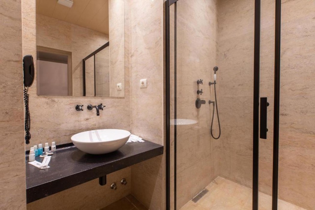 Art Club Hotel 24/63