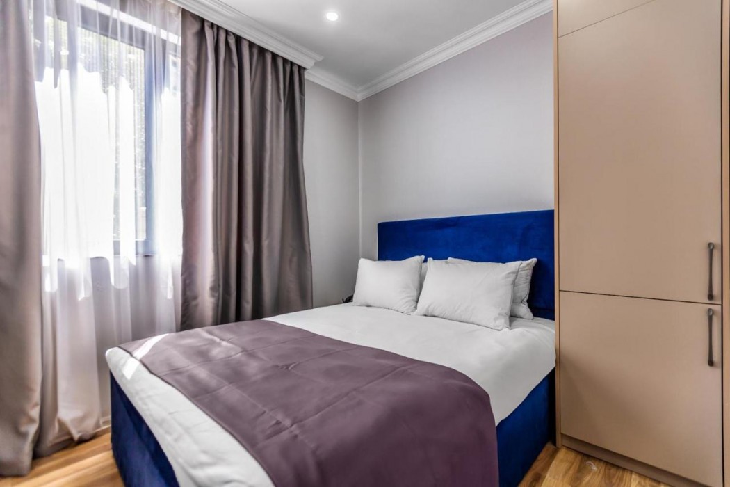 Hillside City Center Hotel 26/68