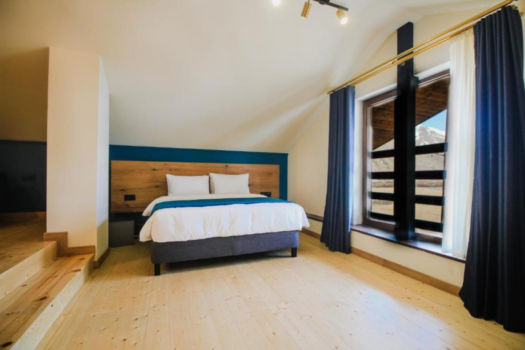 Suatis Resort Kazbegi 13/65