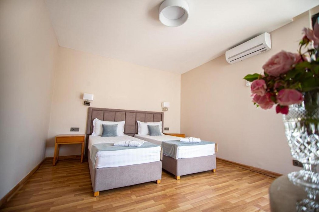 Chveni Ezo Boutique Hotel 11/42