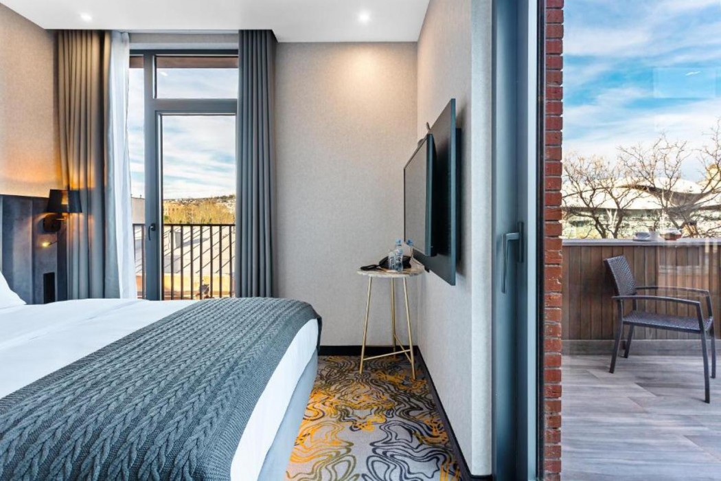 Taberne Boutique Hotel 20/65