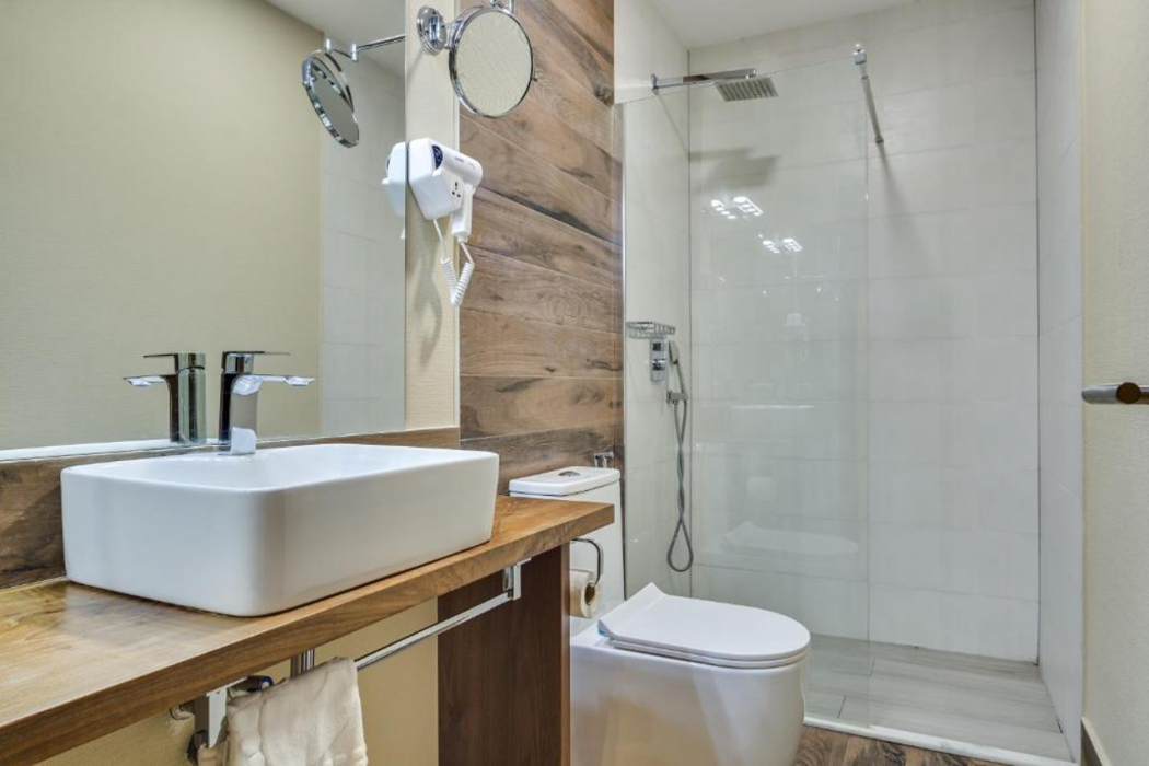 Eleven Inn Tbilisi 11/28
