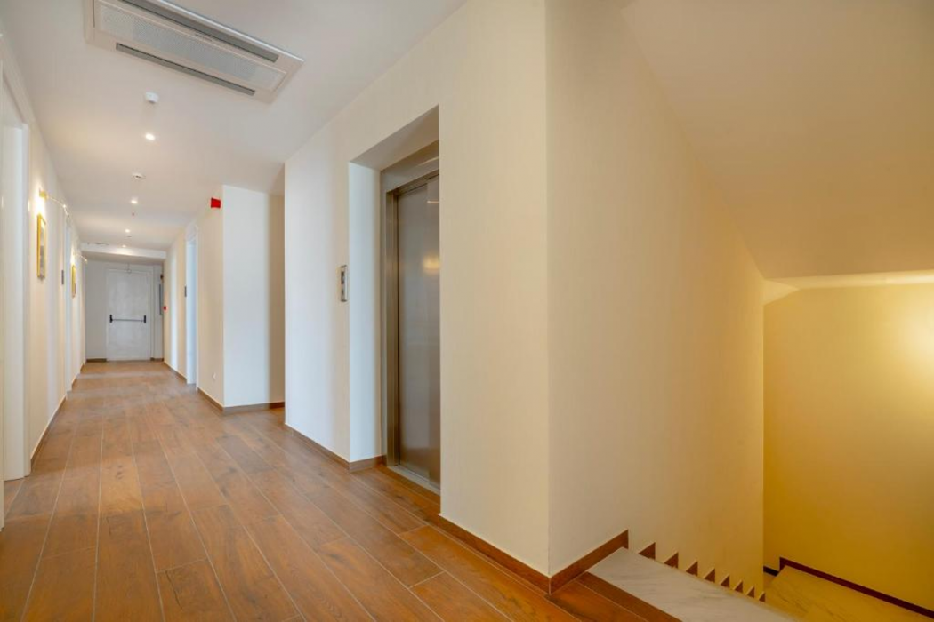 Iris Hotel Tbilisi 24/60