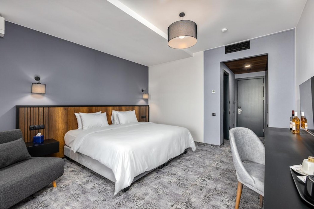 Hotel Qvevrebi 24/71