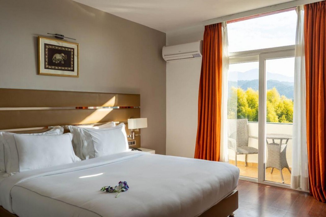 Country Inn Tarika Riverside Resort Jim Corbett 14/63