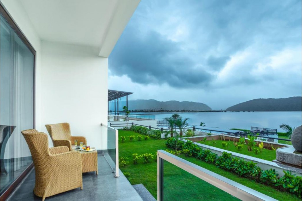 Zana Lake Resort Udaipur 20/53