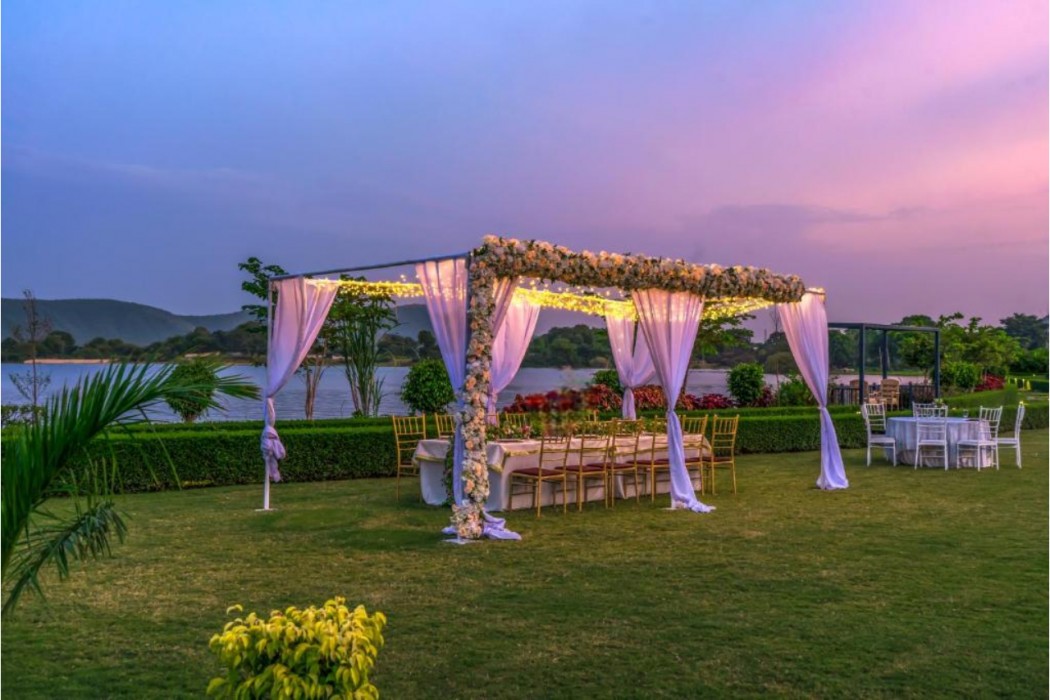 Zana Lake Resort Udaipur 23/53