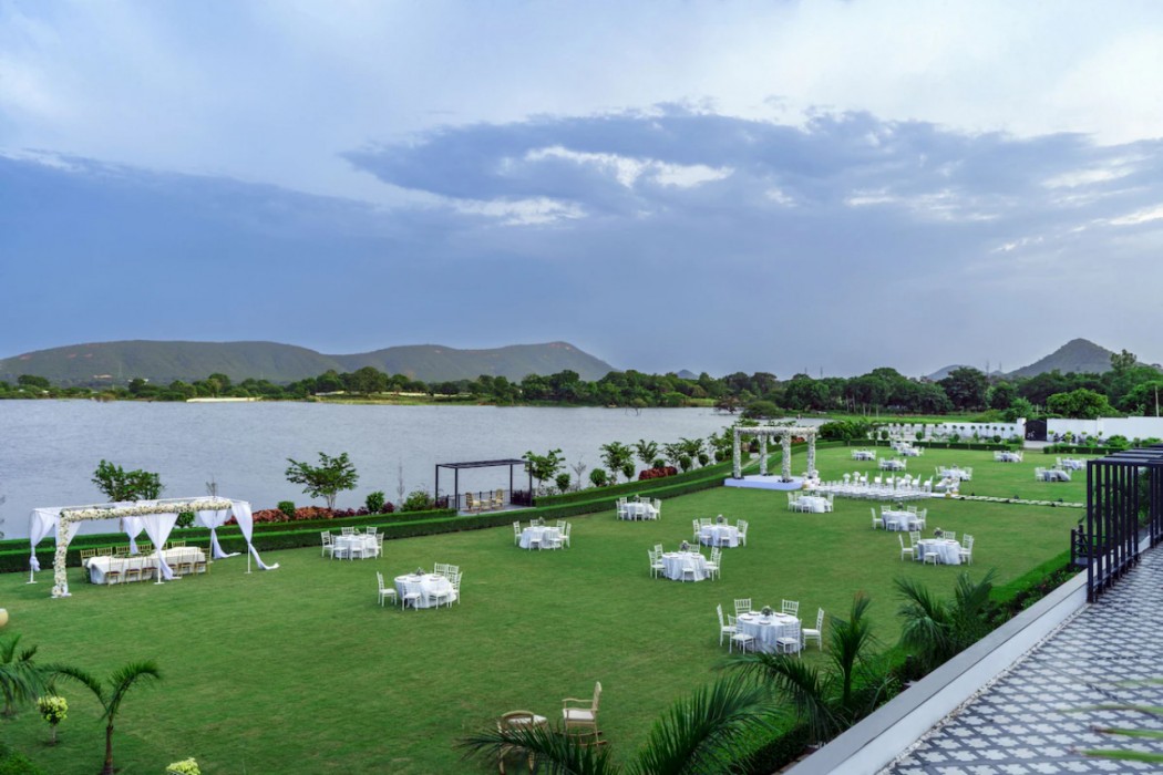 Zana Lake Resort Udaipur 24/53