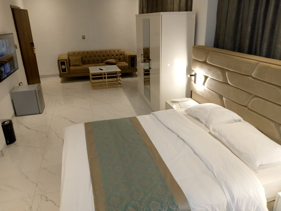 VIVA HOTEL OUAGA 8/24