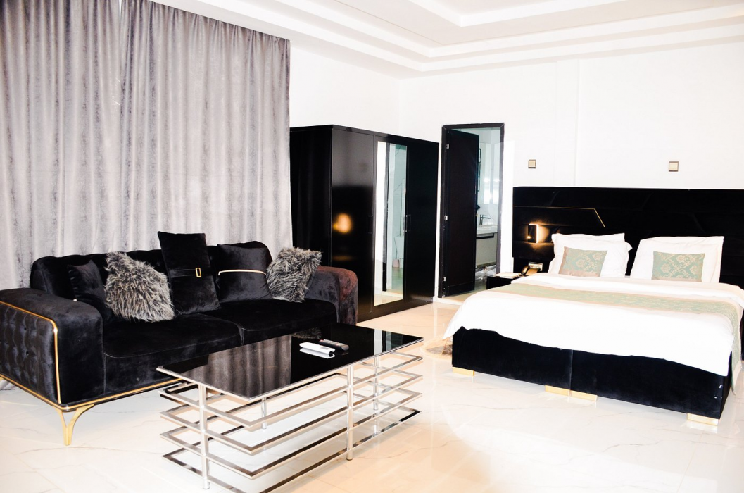 VIVA HOTEL OUAGA 5/24