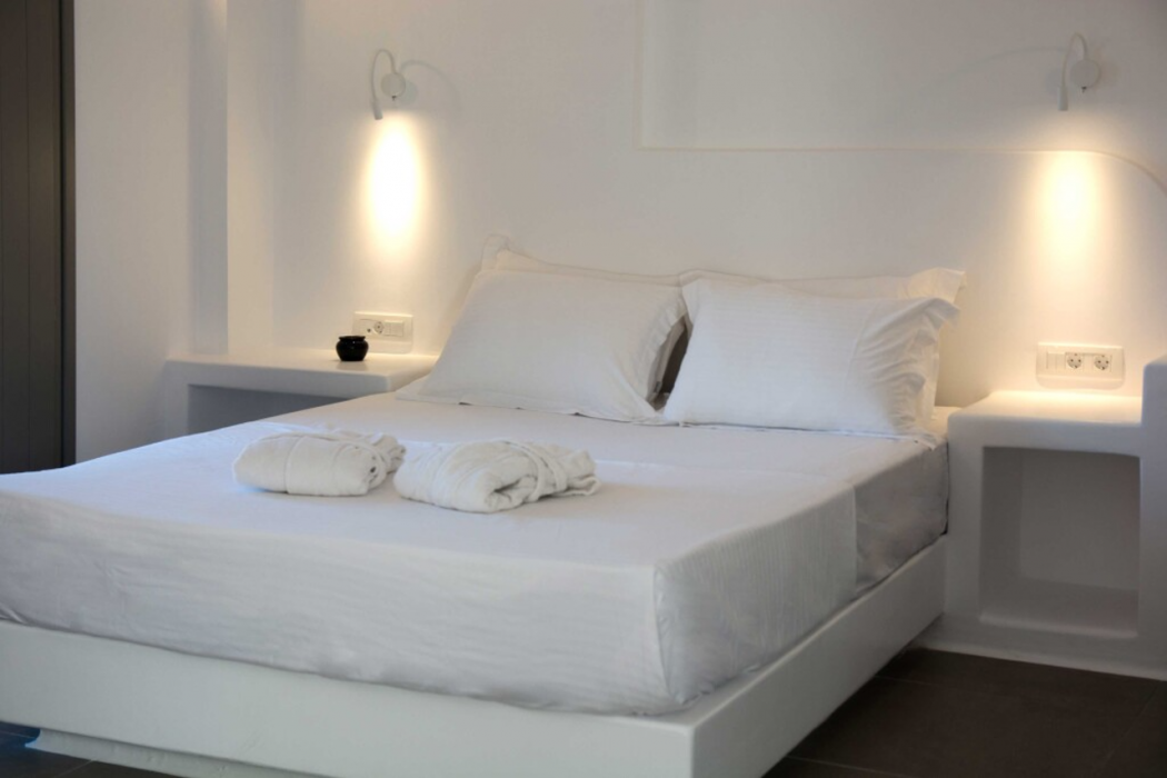 Amphitrite Suites Santorini 15/68