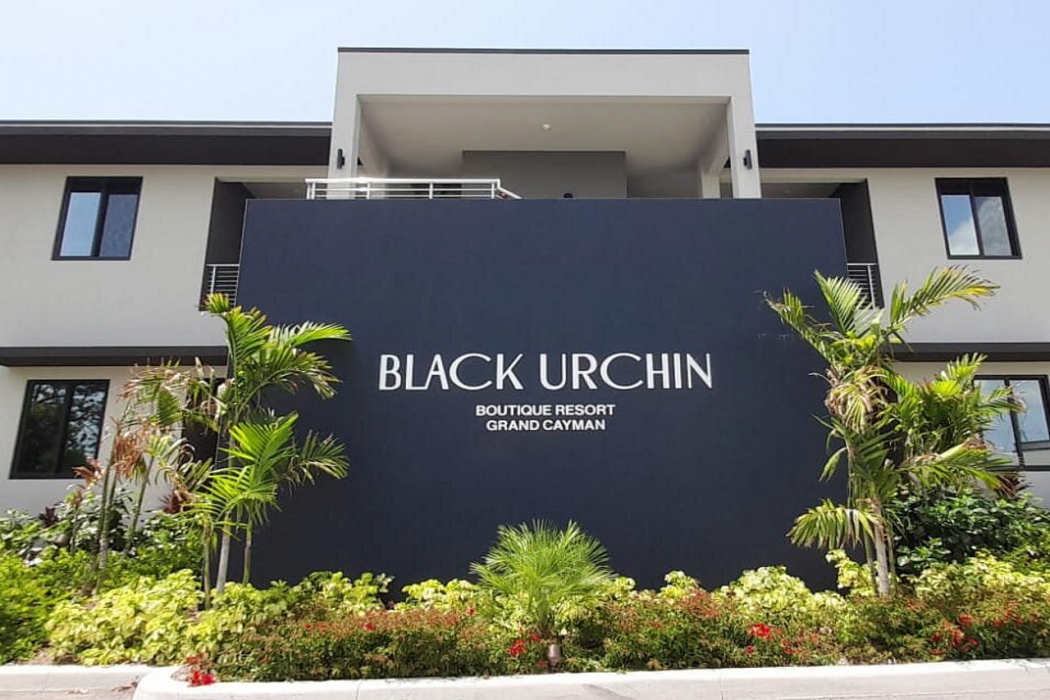 Black Urchin Boutique Resort 1/65