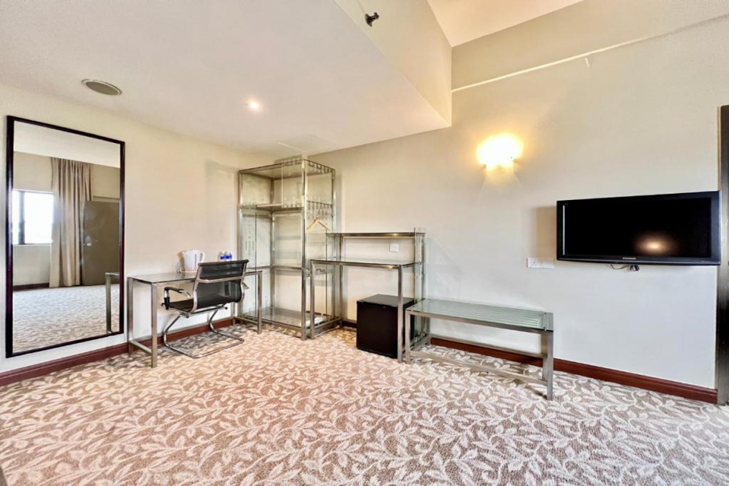 Kingston Hotel 10 @ Bukit Jalil 18/61