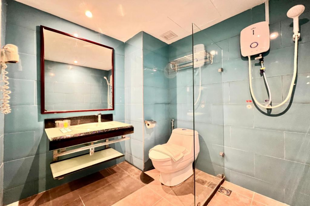 Kingston Hotel 10 @ Bukit Jalil 17/61