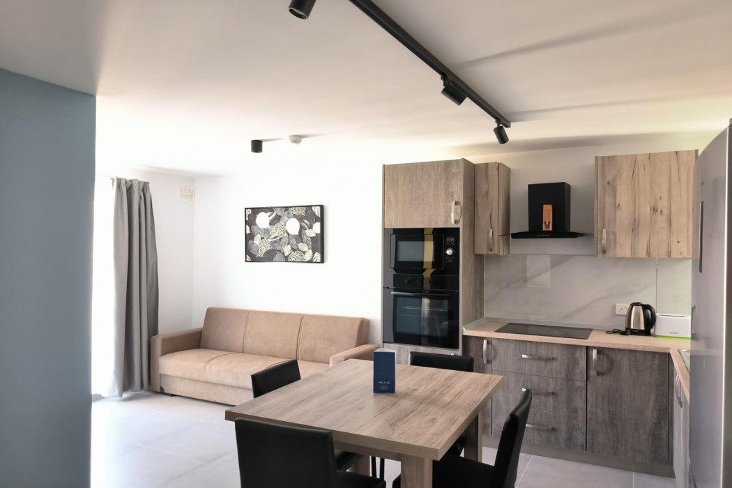 Stillel Retreat 47/126