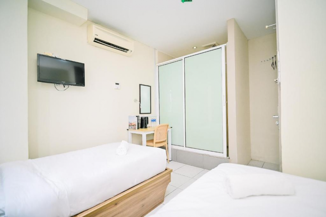 Swing & Pillows – MyHome Wangsa Maju 8/53