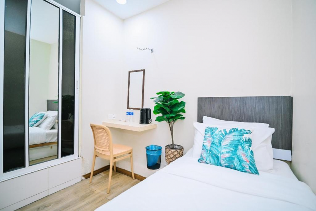 Swing & Pillows – MyHome Wangsa Maju 15/53