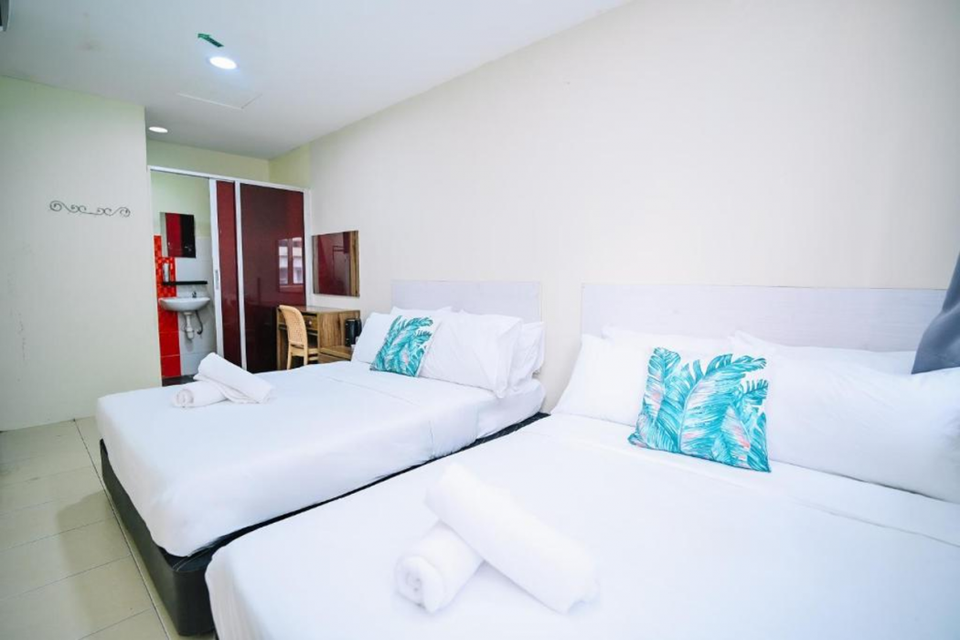 Swing & Pillows – MyHome Wangsa Maju 9/53