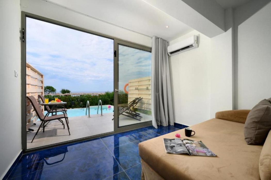 Ninos Grand Beach Hotel & Resort 9/23