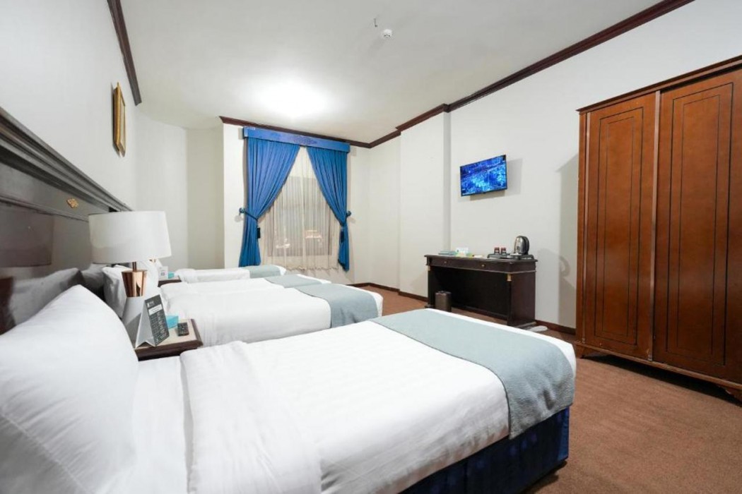 Hotel Riyadh Al Madinah 7/10
