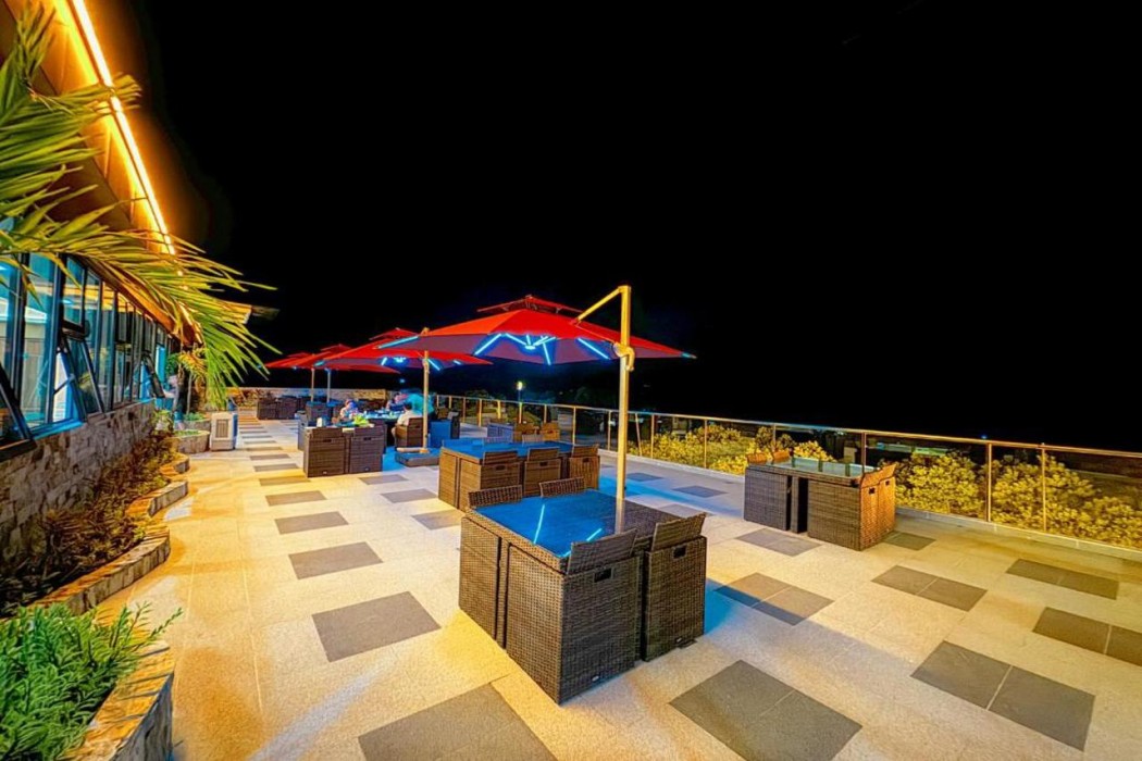Venus Royale Hotel 29/63